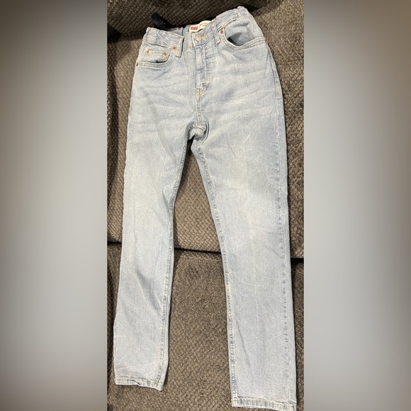 Levi Strauss boy’s jeans.  Size 16. - Picture 4 of 5
